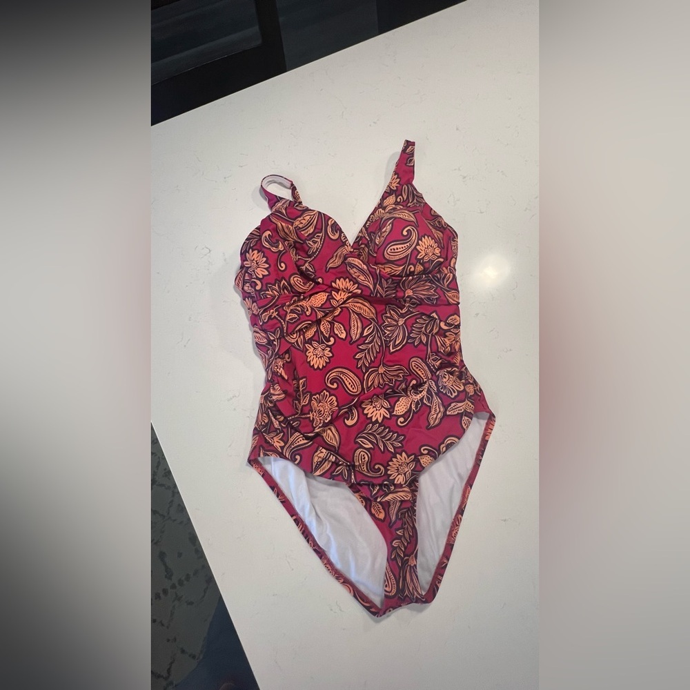 Bal Harbour Paisley One-Piece Swimsuit in Red and Pink